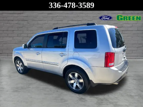 More photos of 2013 Honda Pilot Touring at Green Ford, NC