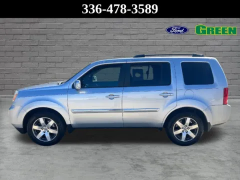More photos of 2013 Honda Pilot Touring at Green Ford, NC