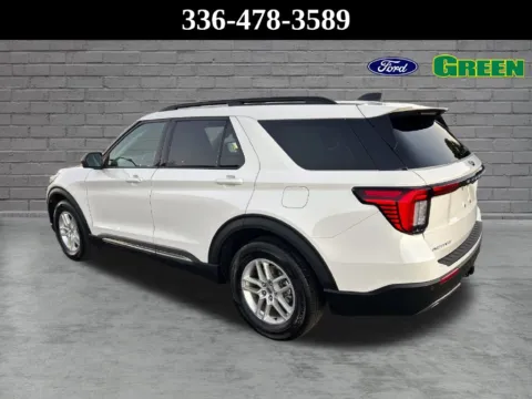 More photos of 2025 Ford Explorer Active at Green Ford, NC