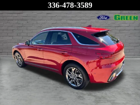 More photos of 2022 Genesis GV70 2.5T at Green Ford, NC