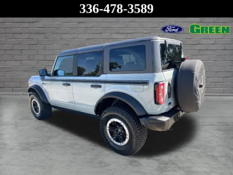 More photos of 2023 Ford Bronco Badlands at Green Ford, NC