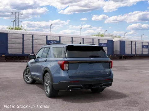 More photos of 2027 Ford Explorer ST-Line at Green Ford, NC