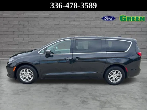Another view of 2023 Chrysler Pacifica Touring L for sale in Greensboro, NC at Green Ford