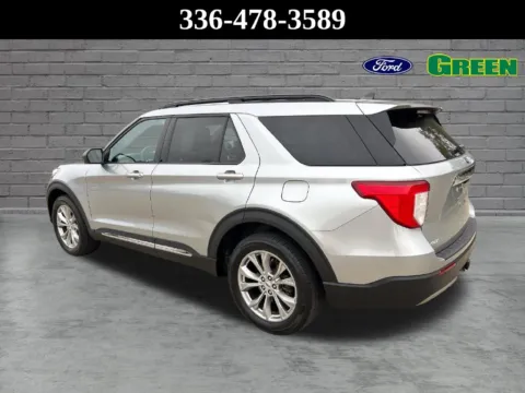 More photos of 2023 Ford Explorer XLT at Green Ford, NC