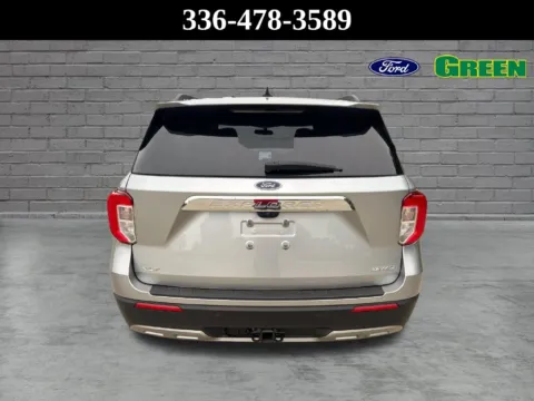More photos of 2023 Ford Explorer XLT at Green Ford, NC