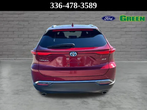 More photos of 2024 Toyota Venza XLE at Green Ford, NC