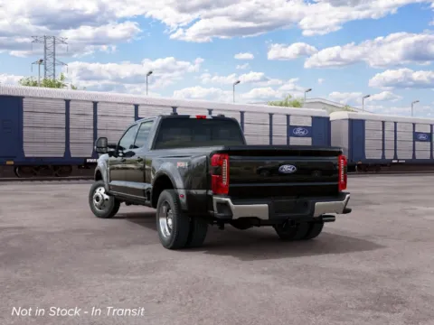 More photos of 2027 Ford F-450SD Lariat at Green Ford, NC