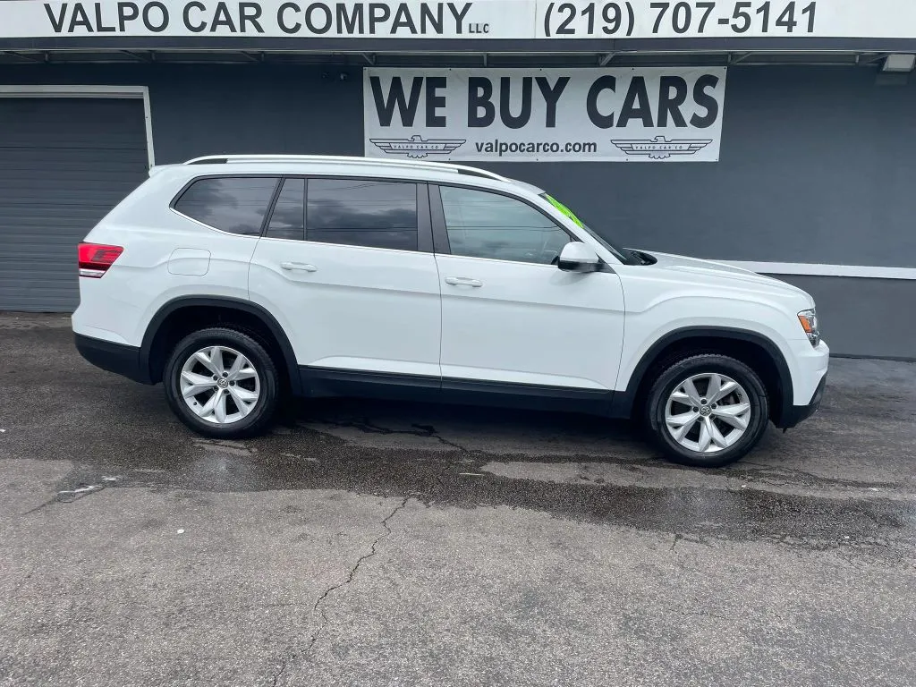 White 2018 Volkswagen Atlas SE Sport Utility 4D for sale in Valparaiso, IN