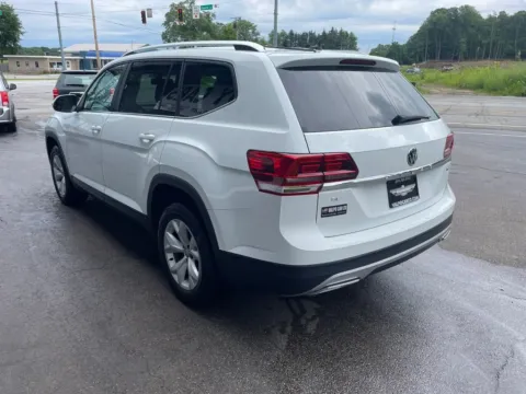 More photos of 2018 Volkswagen Atlas SE Sport Utility 4D at Valpo Car Co., IN