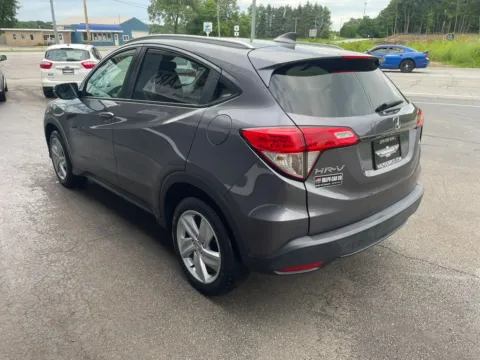 More photos of 2019 Honda HR-V EX-L Sport Utility 4D at Valpo Car Co., IN