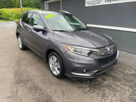 Photos of 2019 Honda HR-V EX-L Sport Utility 4D for sale in Valparaiso, IN at Valpo Car Co.