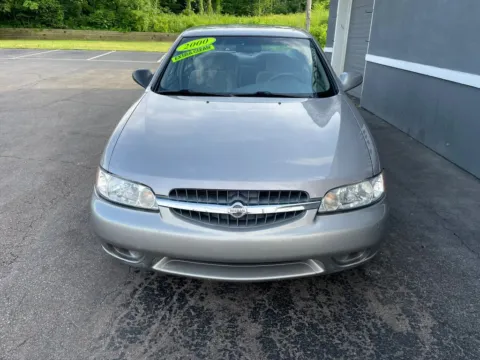 Another view of 2000 Nissan Altima GLE Sedan 4D for sale in Valparaiso, IN at Valpo Car Co.