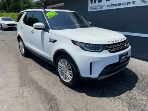 Photos of 2019 Land Rover Discovery HSE Luxury Sport Utility 4D for sale in Valparaiso, IN at Valpo Car Co.