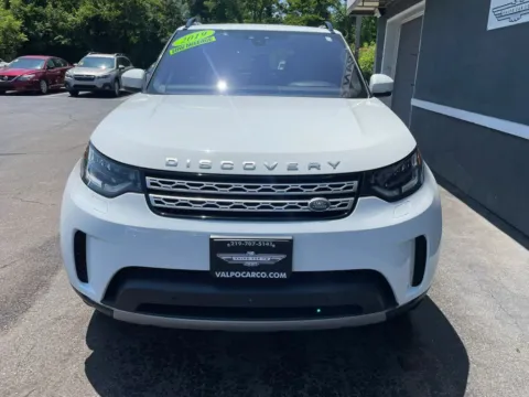 Another view of 2019 Land Rover Discovery HSE Luxury Sport Utility 4D for sale in Valparaiso, IN at Valpo Car Co.