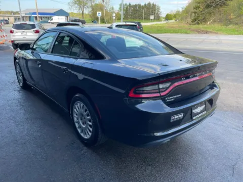 More photos of 2020 Dodge Charger Sedan 4D Police AWD 5.7L V8 at Valpo Car Co., IN
