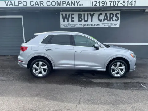 Silver 2019 Audi Q3 Premium Sport Utility 4D for sale in Valparaiso, IN
