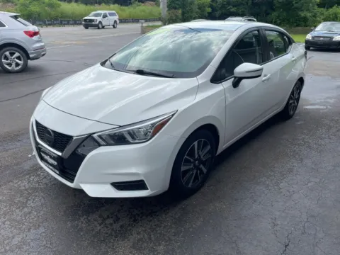 More photos of 2021 Nissan Versa SV Sedan 4D at Valpo Car Co., IN