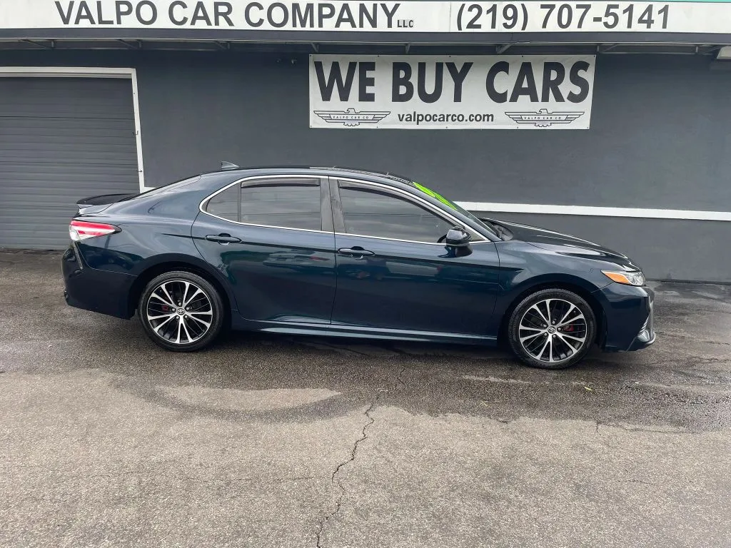 2019 Toyota Camry SE Sedan 4D for sale in Valparaiso, IN