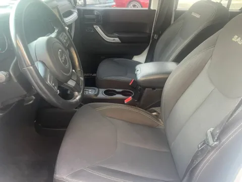 More photos of 2017 Jeep Wrangler Unlimited Sahara Sport Utility 4D at Valpo Car Co., IN