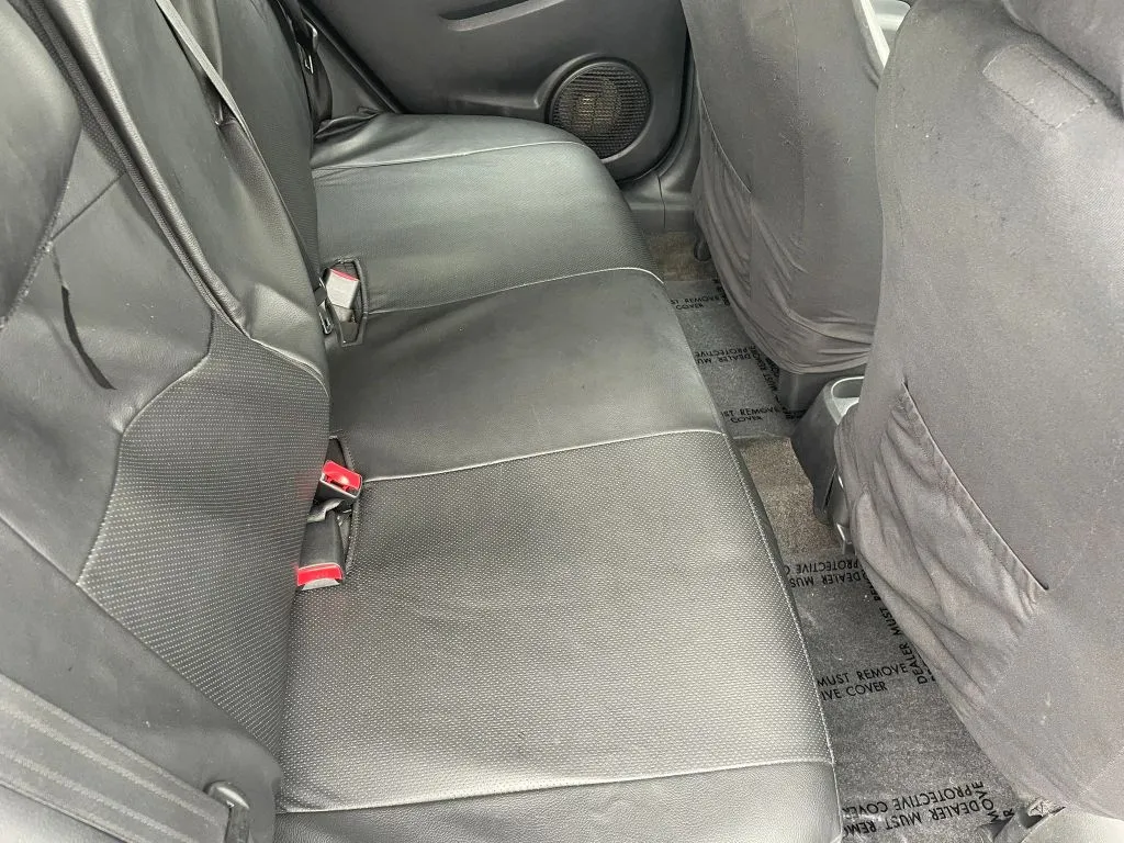 2012 Mazda Mazda2 Sport - Photo 11