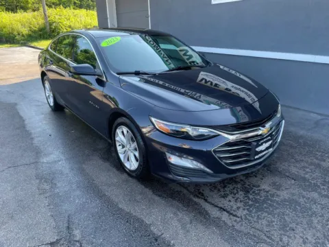 Photos of 2023 Chevrolet Malibu 1LT Sedan 4D for sale in Valparaiso, IN at Valpo Car Co.