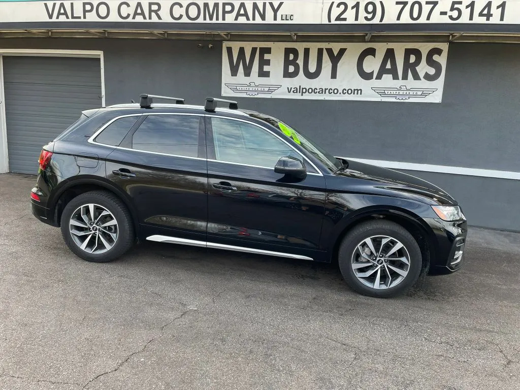 Black 2021 Audi Q5 45 TFSI Premium Plus Sport Utility 4D for sale in Valparaiso, IN