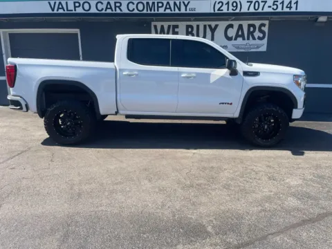 White 2021 GMC Sierra 1500 Crew Cab AT4 Pickup 4D 5 3/4 ft for sale in Valparaiso, IN