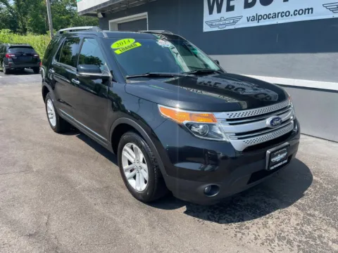 Photos of 2014 Ford Explorer XLT Sport Utility 4D for sale in Valparaiso, IN at Valpo Car Co.