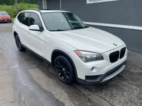 Photos of 2014 BMW X1 xDrive28i Sport Utility 4D for sale in Valparaiso, IN at Valpo Car Co.