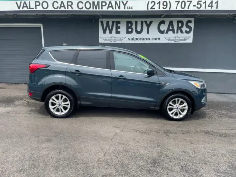 Black 2019 Ford Escape SE Sport Utility 4D for sale in Valparaiso, IN