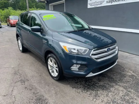 Photos of 2019 Ford Escape SE Sport Utility 4D for sale in Valparaiso, IN at Valpo Car Co.