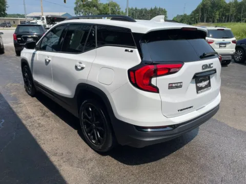 More photos of 2020 GMC Terrain SLE Sport Utility 4D at Valpo Car Co., IN