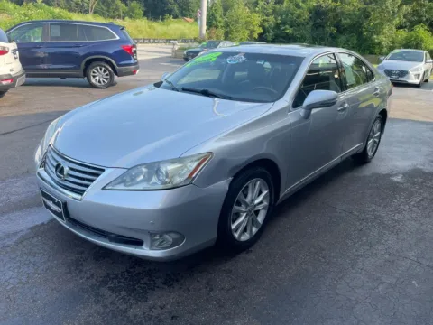 More photos of 2012 Lexus ES 350 Sedan 4D at Valpo Car Co., IN