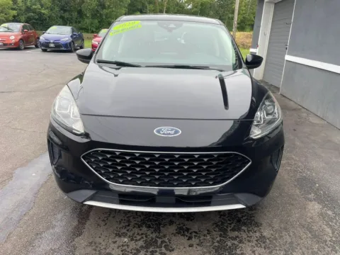 Another view of 2020 Ford Escape SE Sport Utility 4D for sale in Valparaiso, IN at Valpo Car Co.