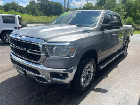 More photos of 2020 Ram 1500 Crew Cab Big Horn Pickup 4D 5 1/2 ft at Valpo Car Co., IN