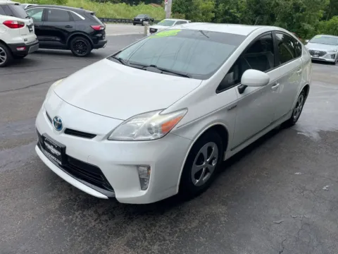 More photos of 2012 Toyota Prius Two Hatchback 4D at Valpo Car Co., IN