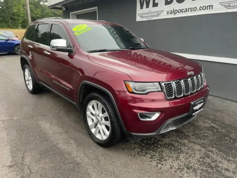 Photos of 2017 Jeep Grand Cherokee Limited Sport Utility 4D for sale in Valparaiso, IN at Valpo Car Co.
