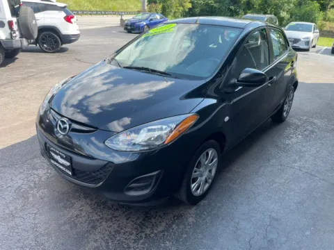 More photos of 2014 MAZDA MAZDA2 Sport Hatchback 4D at Valpo Car Co., IN