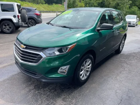 More photos of 2019 Chevrolet Equinox LS Sport Utility 4D at Valpo Car Co., IN