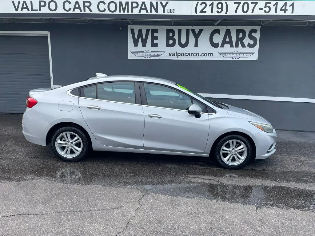 2018 Chevrolet Cruze LT Sedan 4D for sale in Valparaiso, IN