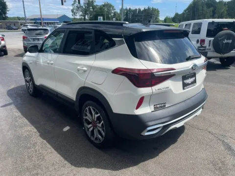 More photos of 2021 Kia Seltos S 1.6 Sport Utility 4D at Valpo Car Co., IN