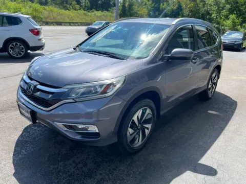 More photos of 2016 Honda CR-V Touring Sport Utility 4D at Valpo Car Co., IN