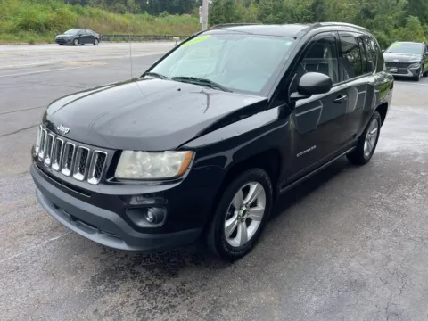 More photos of 2012 Jeep Compass Sport SUV 4D at Valpo Car Co., IN