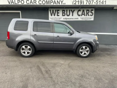 Gray 2014 Honda Pilot EX Sport Utility 4D for sale in Valparaiso, IN