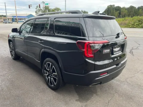 More photos of 2021 GMC Acadia SLT Sport Utility 4D at Valpo Car Co., IN