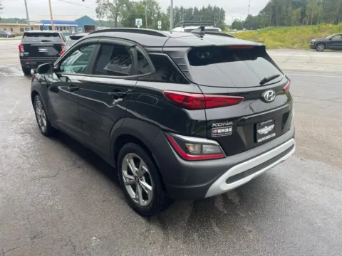 More photos of 2023 Hyundai Kona SEL Sport Utility 4D at Valpo Car Co., IN