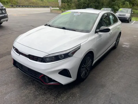 More photos of 2022 Kia Forte GT-Line Sedan 4D at Valpo Car Co., IN