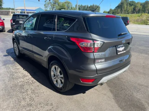 More photos of 2017 Ford Escape SE Sport Utility 4D at Valpo Car Co., IN