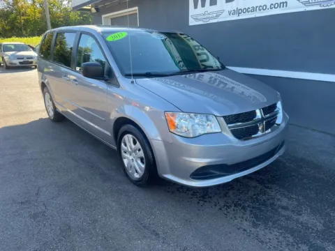 Photos of 2017 Dodge Grand Caravan Passenger SE Minivan 4D for sale in Valparaiso, IN at Valpo Car Co.