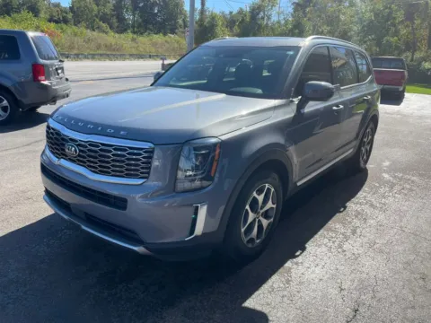 More photos of 2020 Kia Telluride EX Sport Utility 4D at Valpo Car Co., IN